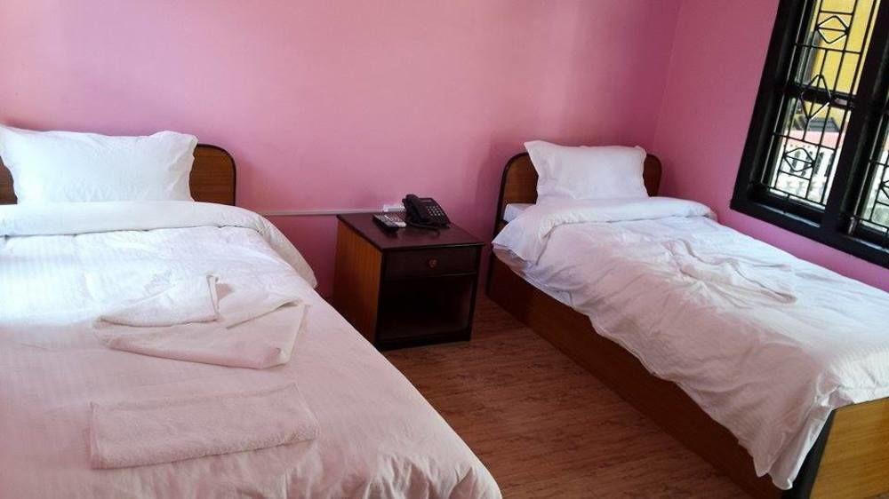 Sauraha Nana Hotel Luaran gambar