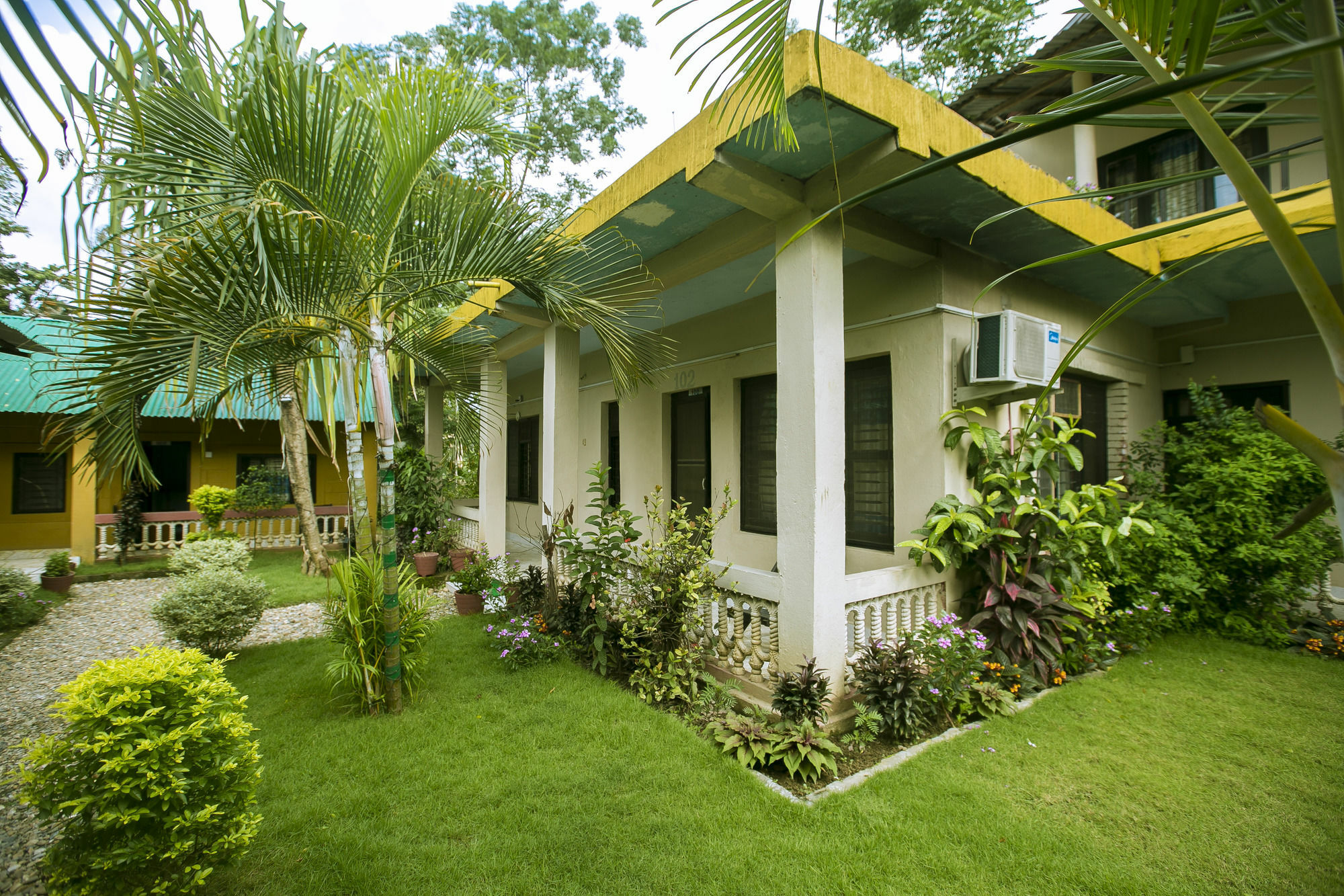 Sauraha Nana Hotel Luaran gambar